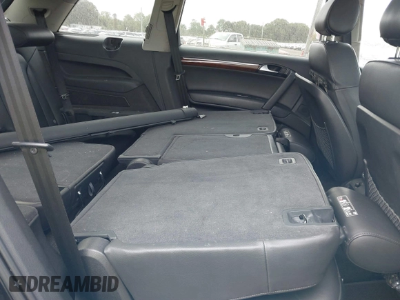 2007 Audi Q7 Premium with VIN WA1BY74L77D049594, listed as a IAAI auction lot 40436848 with 147,384 mi miles and . Bid and sale history available at DreamBid. Image 8.