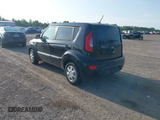 2013 Kia Soul with VIN KNDJT2A58D7591449, listed as a IAAI auction lot 42236932 with 104,012 mi miles and . Bid and sale history available at DreamBid. Image 3.