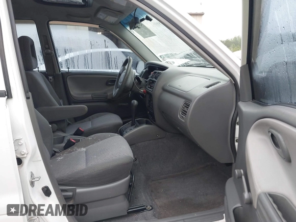 2004 Chevrolet Tracker z VIN 2CNBE134946916733, wystawiony jako IAAI lot #42436659 z przebiegiem 252 417 mil mil oraz . Historia ofert i sprzedaży dostępna na DreamBid. Obrazek 5.