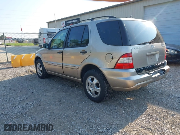 2003 Mercedes-Benz M 320 with VIN 4JGAB54E33A387607, listed as a IAAI auction lot 42655574 with 206,460 mi miles and . Bid and sale history available at DreamBid. Image 3.