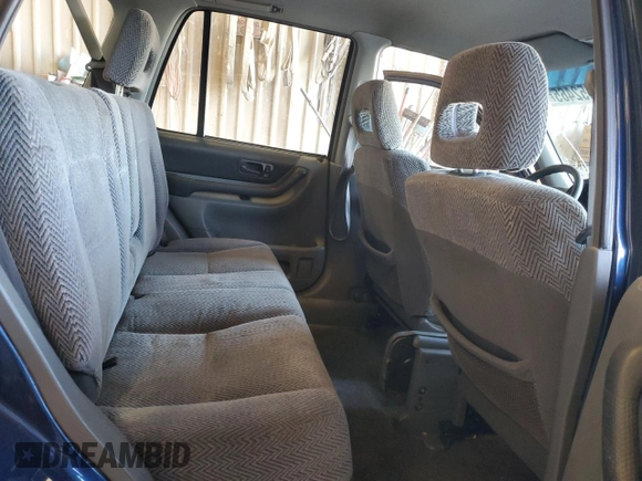 1998 Honda CR-V EX with VIN JHLRD1762WC051778, listed as a Copart auction lot 43252465 with 233,479 mi miles and Salvage Title. Bid and sale history available at carsss.com. Image 11.