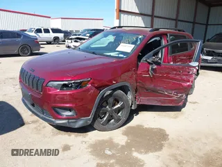 2020 Jeep Cherokee Altitude with VIN 1C4PJLLB7LD561240, listed as a IAAI auction lot 41607199 with 33,962 mi miles. Bid and sale history available at carsss.com. Image 16.