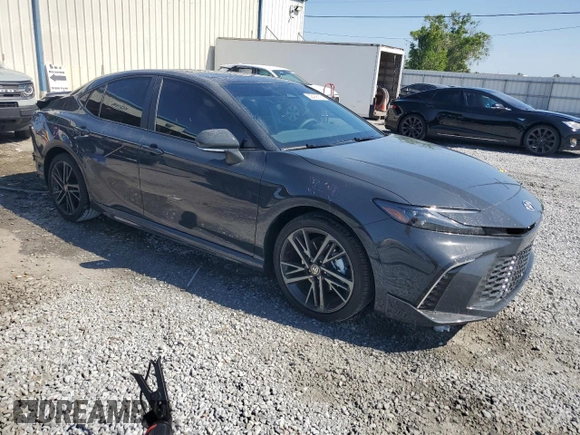 2025 Toyota Camry LE with VIN 4T1DAACK6SU559271, listed as a Copart auction lot 52409575 with 4,474 mi miles and Salvage Title. Bid and sale history available at carsss.com. Image 4.