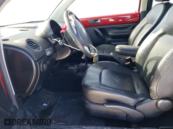2008 Volkswagen New Beetle Coupe S with VIN 3VWRW31C38M518027, listed as a Copart auction lot 88780045 with 94,533 mi miles and Salvage Title. Bid and sale history available at carsss.com. Image 7.
