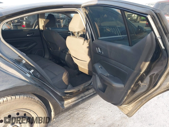 2020 Nissan Altima S z VIN 1N4BL4BV3LC229894, wystawiony jako IAAI lot #41036477 z przebiegiem 48 156 mil mil oraz . Historia ofert i sprzedaży dostępna na DreamBid. Obrazek 8.