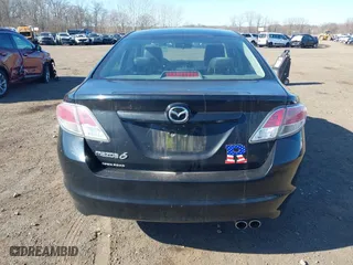 2011 Mazda Mazda6 i Touring with VIN 1YVHZ8CH7B5M02283, listed as a IAAI auction lot 41769137 with 157,972 mi miles. Bid and sale history available at carsss.com. Image 16.