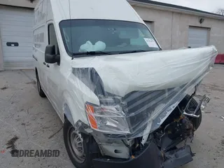2017 Nissan NV Cargo SV z VIN 1N6BF0LY7HN808530, wystawiony jako IAAI lot #41222479 z przebiegiem 178 092 mil mil oraz . Historia ofert i sprzedaży dostępna na DreamBid. Obrazek 19.