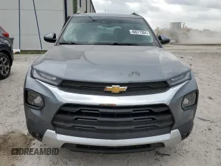 2021 Chevrolet TrailBlazer LT with VIN KL79MPS23MB018325, listed as a Copart auction lot 48611384 with 81,159 mi miles and . Bid and sale history available at DreamBid. Image 5.