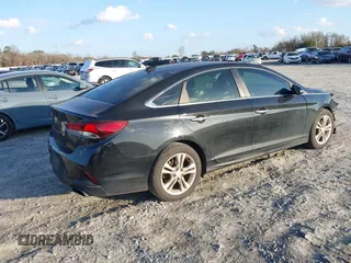 2018 Hyundai Sonata Sport with VIN 5NPE34AF1JH599695, listed as a IAAI auction lot 41231886 with 109,743 mi miles and . Bid and sale history available at carsss.com. Image 4.