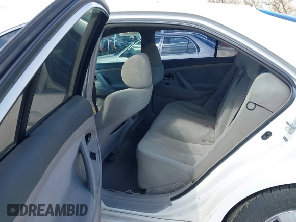 2009 Toyota Camry with VIN 4T1BE46K19U881500, listed as a IAAI auction lot 41824857 with 158,045 mi miles. Bid and sale history available at carsss.com. Image 8.