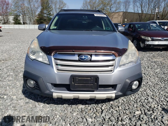 2014 Subaru Outback Limited with VIN 4S4BRBLC3E3274360, listed as a Copart auction lot 54586035 with 176,553 mi miles and Clean Title. Bid and sale history available at DreamBid. Image 6.