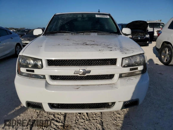 2006 Chevrolet TrailBlazer LT with VIN 1GNES13H562258185, listed as a Copart auction lot 77268824 with 0 mi miles and Salvage Title. Bid and sale history available at carsss.com. Image 5.