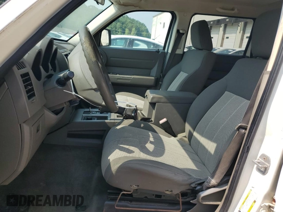 2007 Dodge Nitro SXT with VIN 1D8GU28K27W663633, listed as a Copart auction lot 59552285 with 207,350 mi miles and Clean title. Bid and sale history available at DreamBid. Image 7.