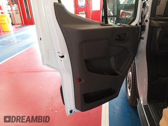 2023 Ford Transit Cargo z VIN 1FTBR1X8XPKC02486, wystawiony jako IAAI lot #42786968 z przebiegiem 7 229 mil mil oraz . Historia ofert i sprzedaży dostępna na DreamBid. Obrazek 12.