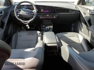 2023 Kia Niro Wind with VIN KNDCR3L14P5027756, listed as a Copart auction lot 55124125 with 98,124 mi miles and Clean Title. Bid and sale history available at carsss.com. Image 8.