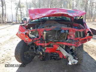 2005 Toyota Tacoma with VIN 5TEUU42N75Z129611, listed as a IAAI auction lot 41353085 with 263,074 mi miles and . Bid and sale history available at DreamBid. Image 6.