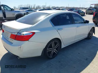 2014 Honda Accord Sport with VIN 1HGCR2F5XEA299260, listed as a IAAI auction lot 41681148 with 193,686 mi miles and . Bid and sale history available at carsss.com. Image 4.
