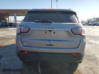 2018 Jeep Compass Latitude with VIN 3C4NJCBB0JT467751, listed as a Copart auction lot 44559865 with 186,205 mi miles and Clean Title. Bid and sale history available at carsss.com. Image 6.