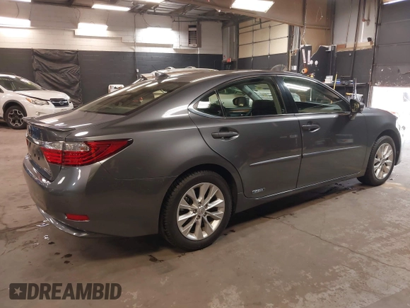2015 Lexus ES 300h with VIN JTHBW1GG6F2093022, listed as a IAAI auction lot 42484360 with 36,875 mi miles and . Bid and sale history available at DreamBid. Image 4.