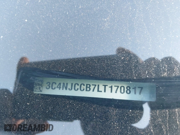 2020 Jeep Compass Limited z VIN 3C4NJCCB7LT170817, wystawiony jako IAAI lot #40180517 z przebiegiem 91 371 mil mil oraz . Historia ofert i sprzedaży dostępna na DreamBid. Obrazek 9.