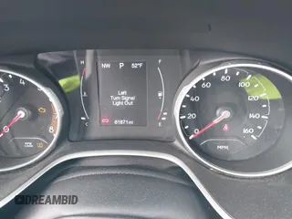 2018 Jeep Compass Latitude with VIN 3C4NJDBB4JT256056, listed as a IAAI auction lot 41835872 with 81,871 mi miles. Bid and sale history available at carsss.com. Image 7.