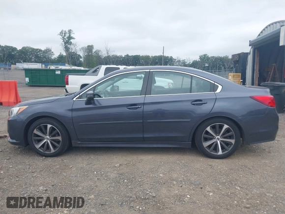 2015 Subaru Legacy Limited z VIN 4S3BNAL6XF3035913, wystawiony jako IAAI lot #42621912 z przebiegiem 159 602 mil mil oraz . Historia ofert i sprzedaży dostępna na DreamBid. Obrazek 14.