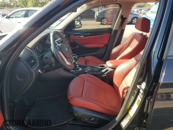 2015 BMW X1 sDrive28i with VIN WBAVM1C58FVZ94235, listed as a Copart auction lot 51948615 with 85,149 mi miles and Salvage Title. Bid and sale history available at carsss.com. Image 7.
