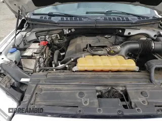 2018 Ford F-150 XLT z VIN 1FTEW1CP3JKC35176, wystawiony jako Copart lot #82436915 z przebiegiem 136 463 mil mil oraz Szkoda całkowita • Salvage title. Historia ofert i sprzedaży dostępna na DreamBid. Obrazek 13.