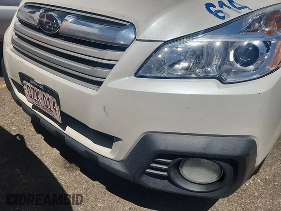 2014 Subaru Outback 2.5i with VIN 4S4BRCAC3E3218816, listed as a IAAI auction lot 42801636 with 227,218 mi miles and . Bid and sale history available at DreamBid. Image 27.