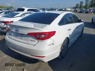 2015 Hyundai Sonata Limited with VIN 5NPE34AF2FH055617, listed as a IAAI auction lot 41977619 with 139,365 mi miles and . Bid and sale history available at carsss.com. Image 4.