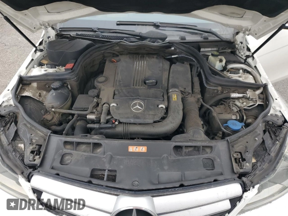 2013 Mercedes-Benz C 250 с VIN WDDGJ4HB3DG051259, выставлен на аукционе Copart как лот 64798525 с пробегом 80 760 миль миль и Чистый • Clean title. История ставок и продаж доступна на DreamBid. Изображение 11.
