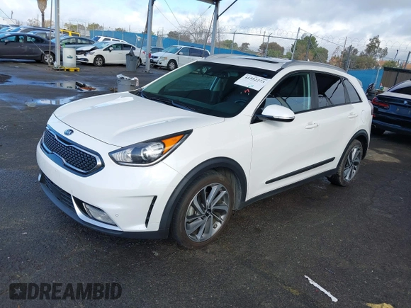 2019 Kia Niro Touring with VIN KNDCE3LC6K5336361, listed as a IAAI auction lot 41592273 with 86,286 mi miles. Bid and sale history available at carsss.com. Image 17.