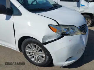 2011 Toyota Sienna XLE AAS with VIN 5TDYK3DCXBS043733, listed as a IAAI auction lot 41601544 with 221,658 mi miles and . Bid and sale history available at DreamBid. Image 18.