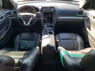 2014 Ford Explorer XLT z VIN 1FM5K8D81EGC55636, wystawiony jako Copart lot #53133595 z przebiegiem 169 554 mil mil oraz Czysty tytuł • Clean title. Historia ofert i sprzedaży dostępna na DreamBid. Obrazek 8.