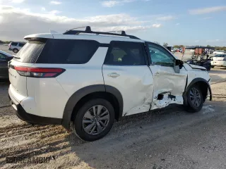 2024 Nissan Pathfinder SV with VIN 5N1DR3BA7RC238160, listed as a Copart auction lot 80734214 with 15,682 mi miles and Non Repairable. Bid and sale history available at carsss.com. Image 3.