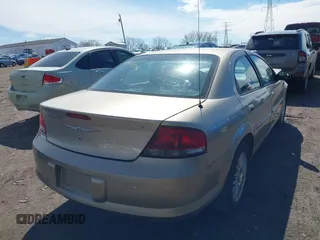 2004 Chrysler Sebring with VIN 1C3EL56T54N104363, listed as a IAAI auction lot 41814502 with 153,289 mi miles and . Bid and sale history available at DreamBid. Image 4.
