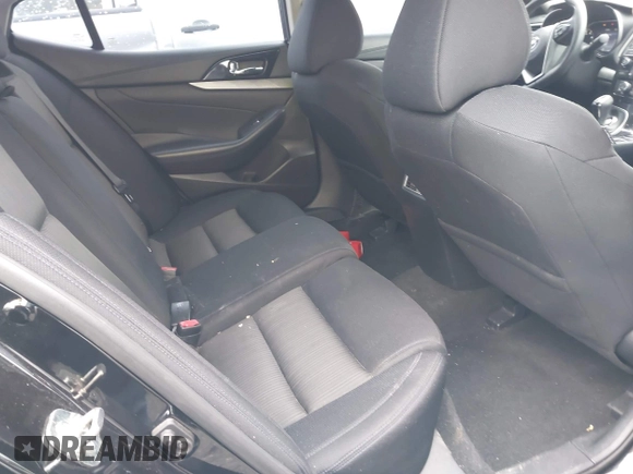 2016 Nissan Maxima SV z VIN 1N4AA6AP6GC400496, wystawiony jako IAAI lot #41908190 z przebiegiem 149 984 mil mil oraz . Historia ofert i sprzedaży dostępna na DreamBid. Obrazek 8.