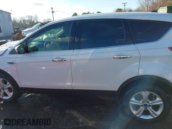 2015 Ford Escape SE with VIN 1FMCU0G70FUA46980, listed as a IAAI auction lot 41213582 with 246,343 mi miles. Bid and sale history available at carsss.com. Image 14.