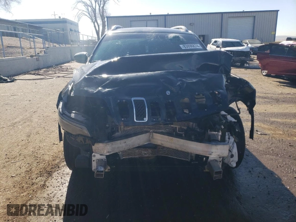 2019 Jeep Cherokee Altitude с VIN 1C4PJMLX3KD408306, выставлен на аукционе Copart как лот 83896874 с пробегом 128 054 миль миль и Списание • Salvage title. История ставок и продаж доступна на DreamBid. Изображение 5.