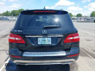 2013 Mercedes-Benz M 350 with VIN 4JGDA5JBXDA110173, listed as a IAAI auction lot 42166176 with 232,012 mi miles and . Bid and sale history available at DreamBid. Image 16.