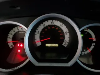 2014 Toyota Tacoma PreRunner z VIN 5TFTU4GN5EX063359, wystawiony jako Copart lot #47021535 z przebiegiem 109 192 mil mil oraz Szkoda całkowita • Salvage title. Historia ofert i sprzedaży dostępna na DreamBid. Obrazek 9.
