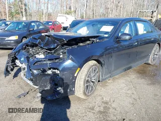 2024 BMW 7 Series with VIN WBA43EH0XRCP19582, listed as a IAAI auction lot 41195408 with Not provided miles and . Bid and sale history available at DreamBid. Image 17.