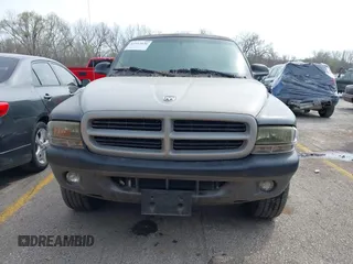 2002 Dodge Dakota Sport with VIN 1B7HG38N92S663249, listed as a IAAI auction lot 41912626 with 240,019 mi miles. Bid and sale history available at carsss.com. Image 6.