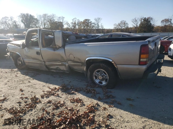 2000 Chevrolet Silverado 1500 LS with VIN 2GCEC19V3Y1241827, listed as a Copart auction lot 83176464 with 0 mi miles and Salvage Title. Bid and sale history available at carsss.com. Image 2.