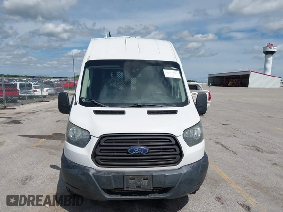 2015 Ford Transit z VIN 1FTNR3XVXFKB29374, wystawiony jako IAAI lot #42681987 z przebiegiem 190 430 mil mil oraz . Historia ofert i sprzedaży dostępna na DreamBid. Obrazek 22.