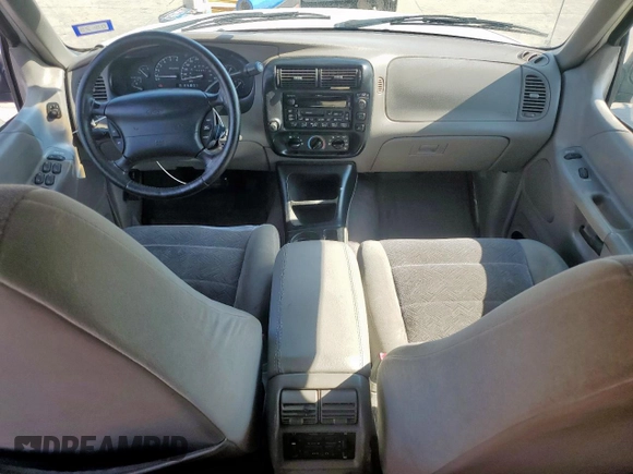 1999 Ford Explorer XLT z VIN 1FMZU32E6XZB27911, wystawiony jako Copart lot #58492495 z przebiegiem 337 889 mil mil oraz Szkoda całkowita • Salvage title. Historia ofert i sprzedaży dostępna na DreamBid. Obrazek 8.
