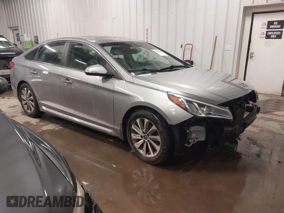 2017 Hyundai Sonata Sport with VIN 5NPE34AF0HH470616, listed as a IAAI auction lot 41550055 with 157,969 mi miles. Bid and sale history available at carsss.com. Image 1.