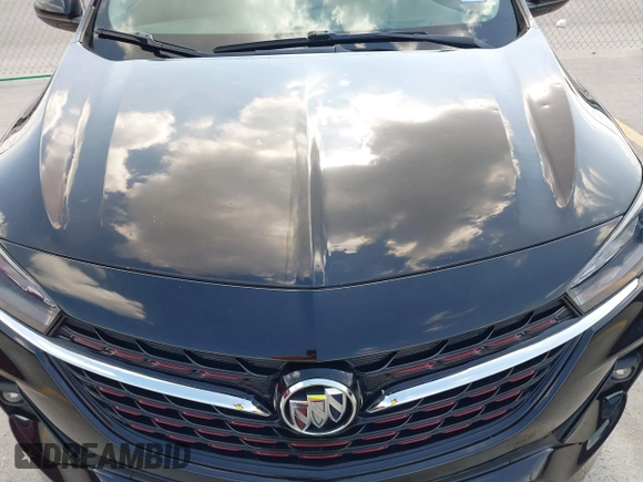 2020 Buick Encore GX Select z VIN KL4MMDS2XLB080034, wystawiony jako IAAI lot #42400884 z przebiegiem 67 632 mil mil oraz . Historia ofert i sprzedaży dostępna na DreamBid. Obrazek 6.