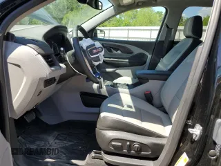 2024 GMC Terrain SLT z VIN 3GKALPEG7RL397558, wystawiony jako Copart lot #54905685 z przebiegiem 2 998 mil mil oraz Szkoda całkowita • Salvage title. Historia ofert i sprzedaży dostępna na DreamBid. Obrazek 7.