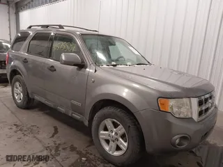 2008 Ford Escape Hybrid with VIN 1FMCU59H18KC30939, listed as a IAAI auction lot 41575587 with 208,879 mi miles. Bid and sale history available at carsss.com. Image 1.